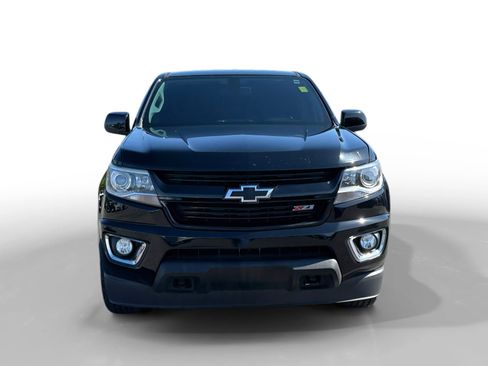 Used 2016 Chevrolet Colorado Z71 w/ Z71 Midnight Edition AWD/4WD image 8