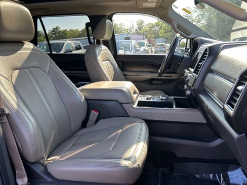 Certified 2021 Ford Expedition Limited AWD/4WD image 20