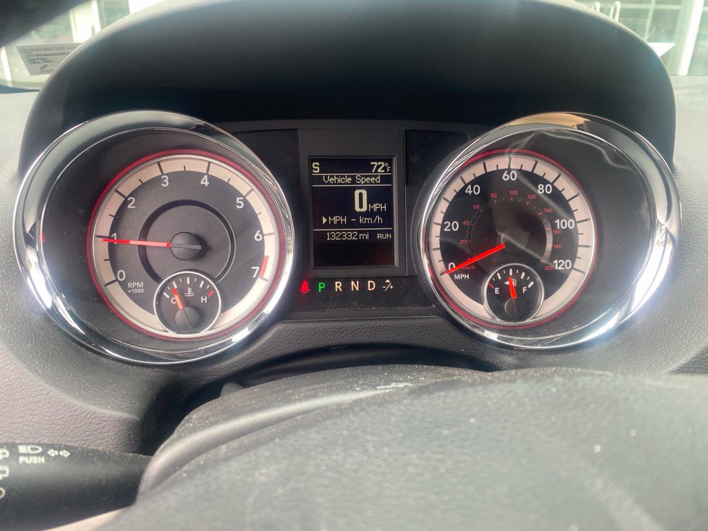 Used 2014 Dodge Grand Caravan R/T w/ Safety Sphere Group FWD image 6