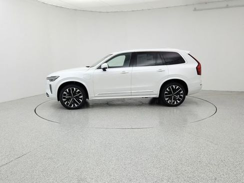 New 2025 Volvo XC90 T8 Ultra w/ Protection Package Premier image 8