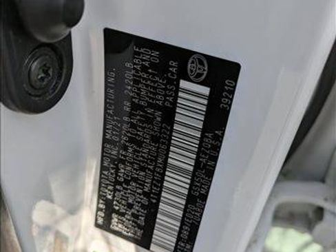 Used 2021 Toyota Avalon XSE image 23