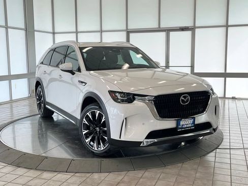 Certified 2024 MAZDA CX-90 Plug-In Hybrid w/ Premium Plus AWD/4WD image 2