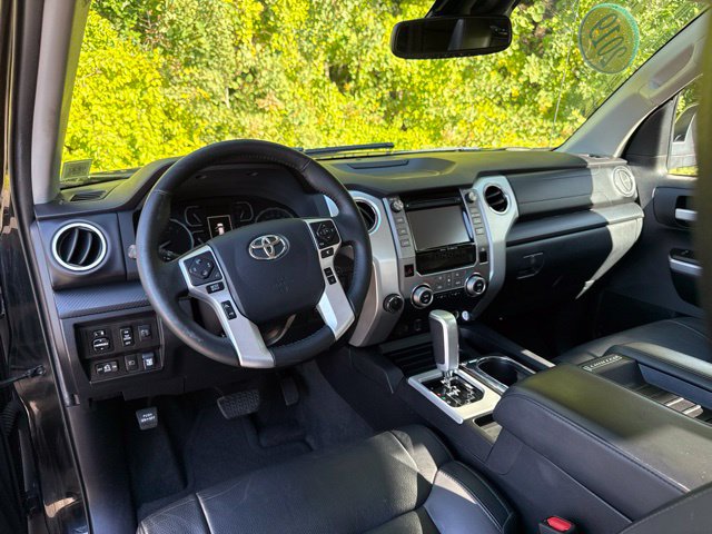 Used 2019 Toyota Tundra Limited w/ Limited Premium Package AWD/4WD image 11