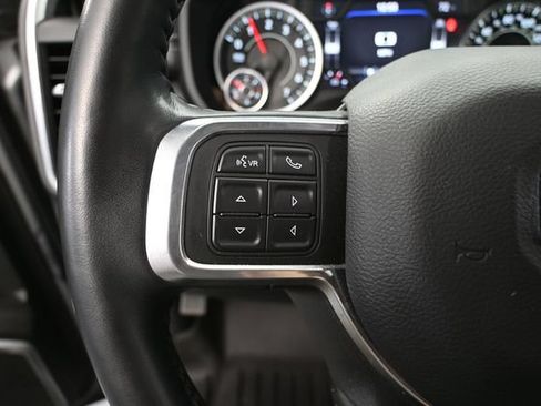Used 2022 RAM 2500 Laramie AWD/4WD image 30