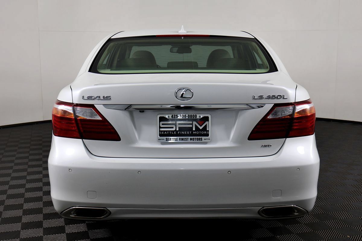 Used 2010 Lexus LS 460 L w/ Luxury Pkg AWD/4WD image 5