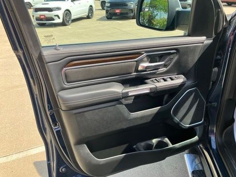 Used 2021 RAM 1500 Laramie AWD/4WD image 11