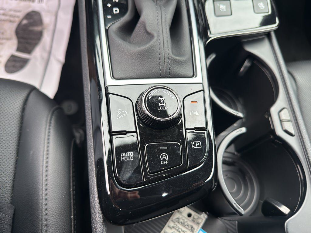 Used 2025 Kia Sportage X-Pro Prestige AWD/4WD image 17