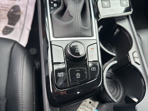 Used 2025 Kia Sportage X-Pro Prestige AWD/4WD image 17