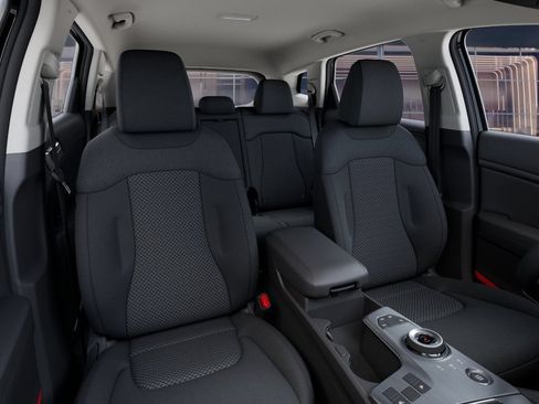 New 2027 Kia Sportage S FWD image 21