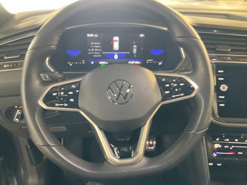 Used 2022 Volkswagen Tiguan SE R-Line AWD/4WD image 20