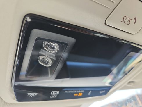 Used 2026 Volkswagen Tiguan SE image 20