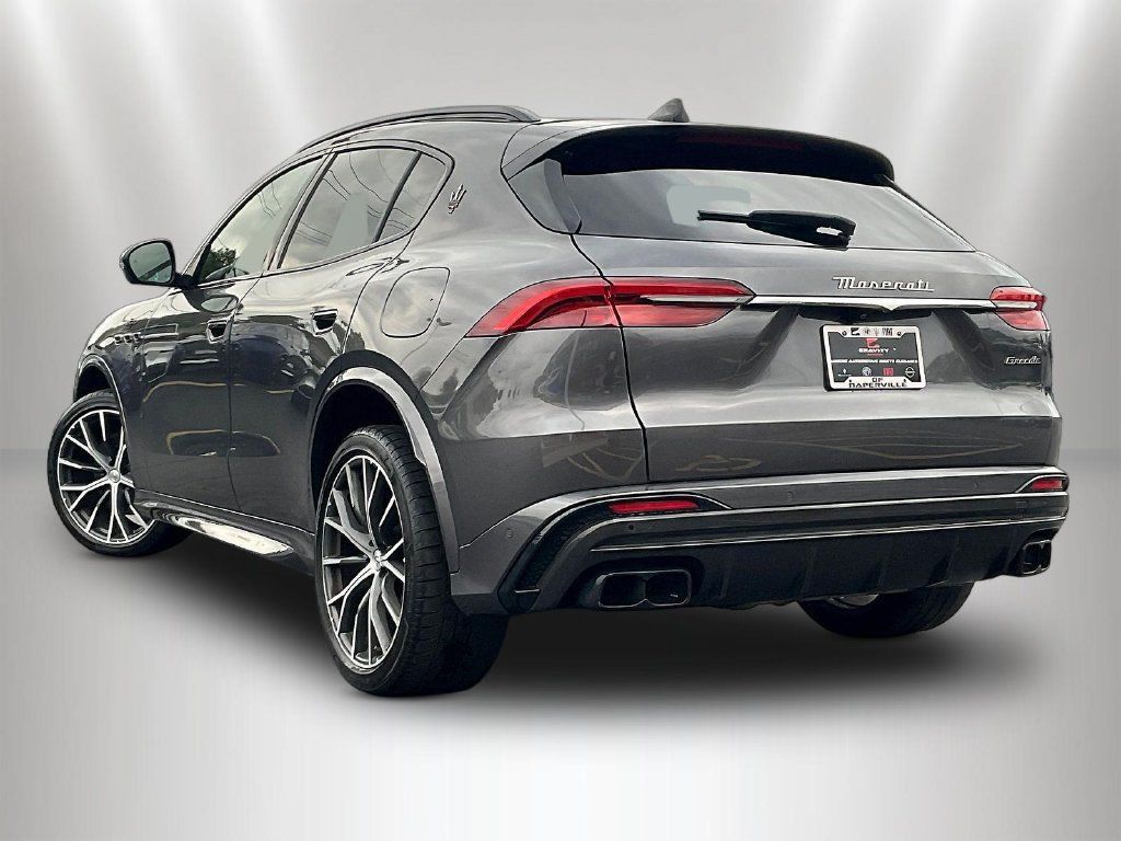 Used 2023 Maserati Grecale Modena AWD/4WD image 4