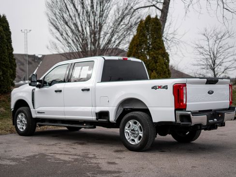 Used 2025 Ford F250 XLT image 8