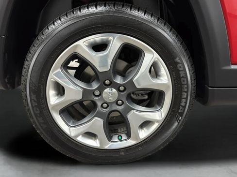 Used 2017 Jeep Compass Limited AWD/4WD image 29