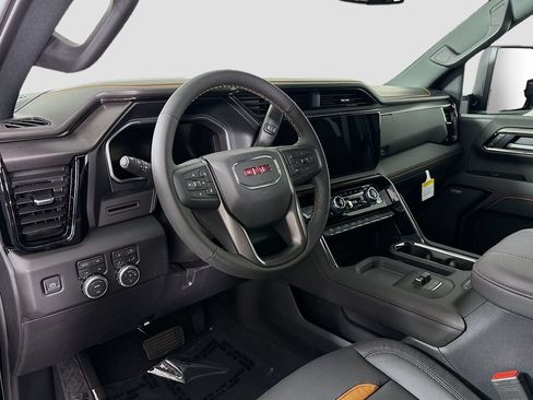New 2026 GMC Sierra 2500 AT4 AWD/4WD image 9