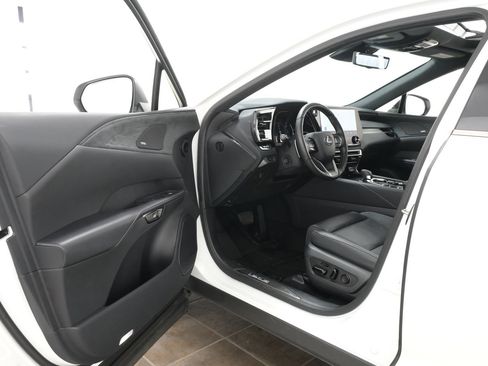 Used 2024 Lexus RX 450h AWD w/ Convenience Package image 24