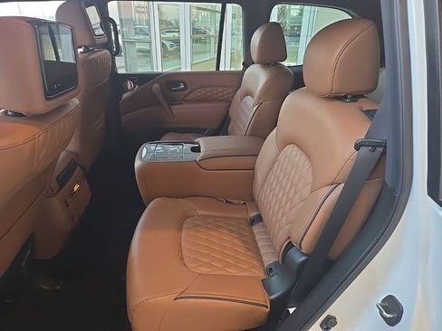Used 2023 INFINITI QX80 Sensory w/ Cargo Package image 8