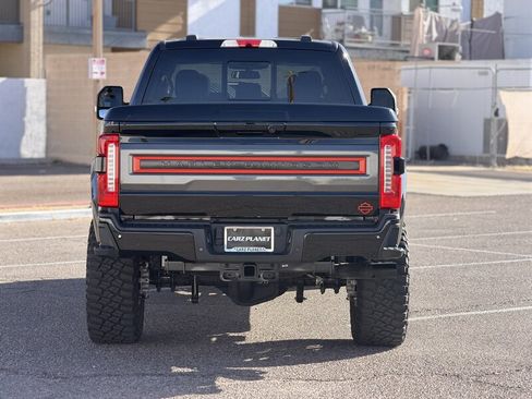 Used 2023 Ford F250 Lariat w/ Lariat Ultimate Package AWD/4WD image 30