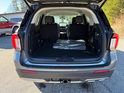 New 2026 Ford Explorer Active w/ Active Comfort Package RWD image 23