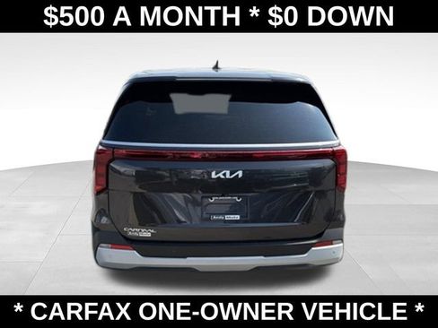 Used 2025 Kia Carnival LX FWD image 4