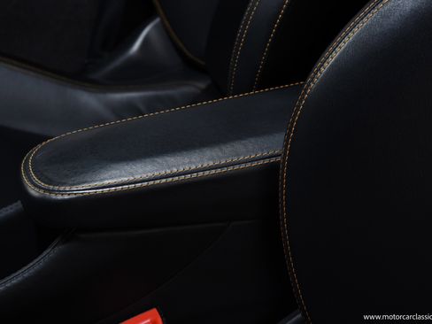 Used 2020 McLaren 570S Spider image 24