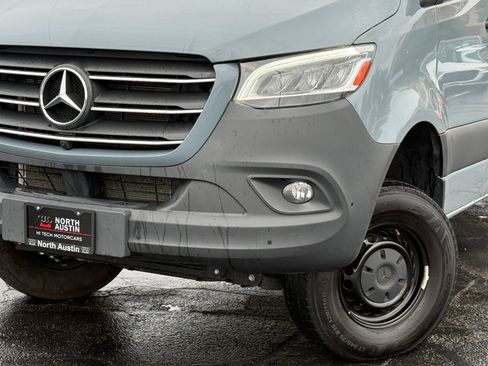 Used 2024 Mercedes-Benz Sprinter 2500 image 1