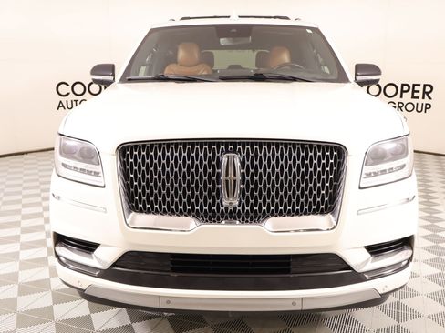 Used 2021 Lincoln Navigator Reserve w/ Luxury Package AWD/4WD image 10
