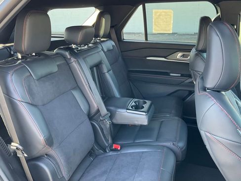 New 2026 Ford Explorer ST w/ Sun And Sound Package image 31