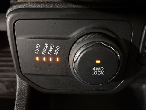 Used 2019 Jeep Renegade Sport w/ Sport Appearance Group AWD/4WD image 20
