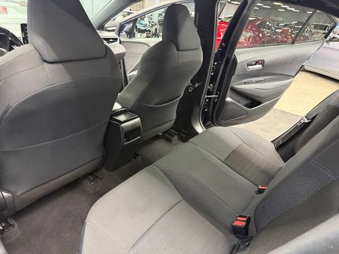 Used 2020 Toyota Corolla SE w/ SE Premium Package FWD image 39