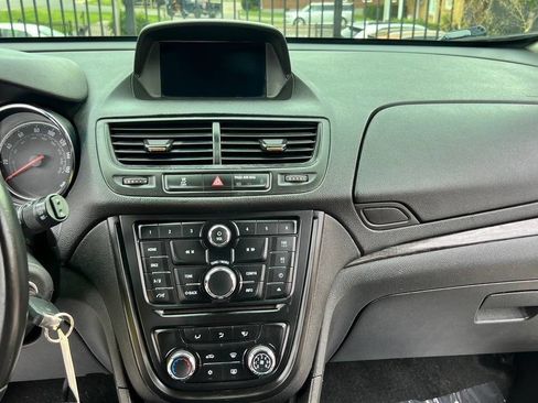 Used 2015 Buick Encore FWD image 25