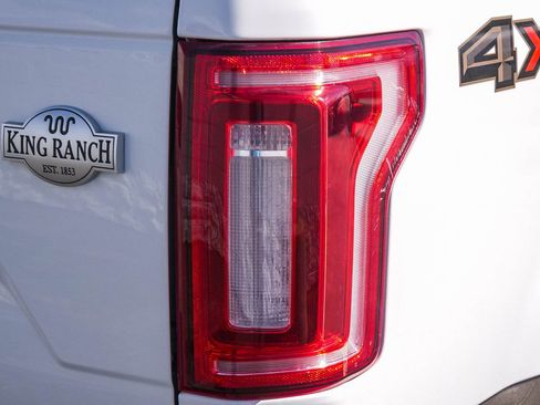 Used 2019 Ford F150 King Ranch image 10