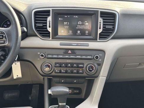 Used 2017 Kia Sportage LX w/ LX Popular Package image 25