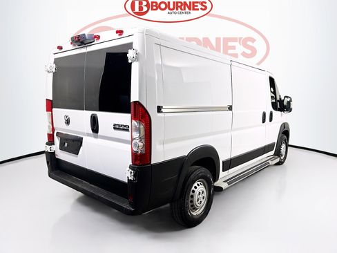Used 2025 RAM ProMaster 2500 w/ U-Haul Equipment Group FWD image 9