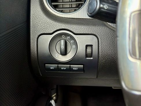 Used 2012 Ford Mustang GT Premium image 34