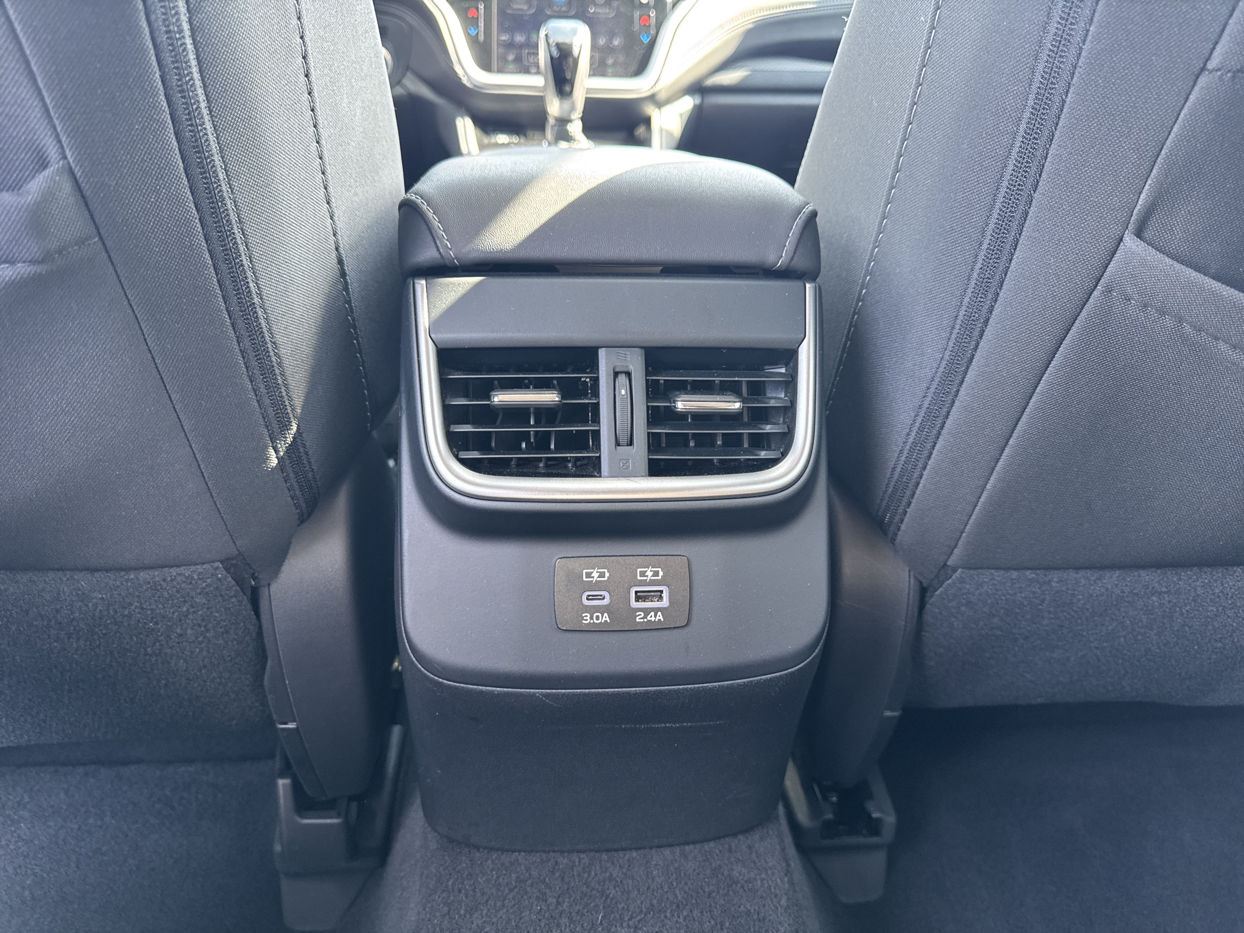 Certified 2024 Subaru Outback Premium AWD/4WD image 23