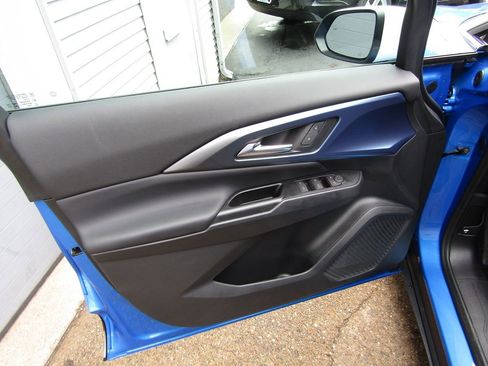 Used 2024 Chevrolet Equinox EV LT image 28