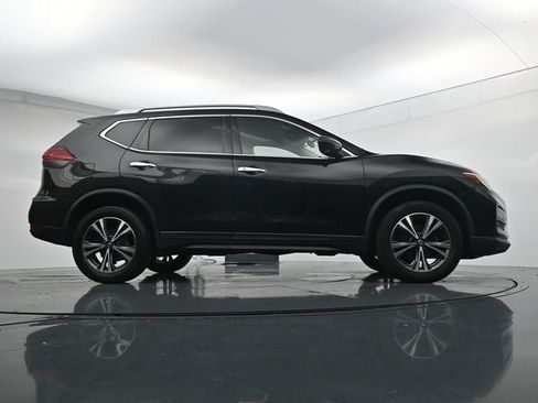 Used 2020 Nissan Rogue SV w/ Premium Package AWD/4WD image 38