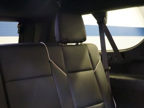 Certified 2022 Cadillac Escalade ESV Sport AWD/4WD image 27