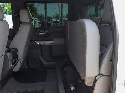 Used 2019 Chevrolet Silverado 1500 LTZ w/ LTZ Premium Package image 39