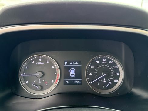 Used 2019 Hyundai Tucson Value FWD image 18