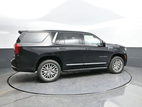 New 2026 GMC Yukon Elevation w/ LPO, Floor Liner Package AWD/4WD image 8