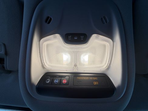 Used 2023 Chevrolet TrailBlazer LT w/ Convenience Package FWD image 16