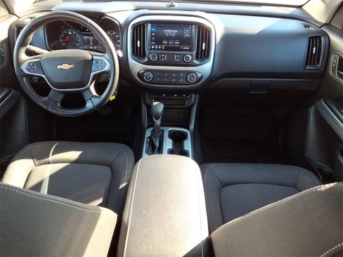 Used 2022 Chevrolet Colorado LT w/ LT Convenience Package image 23