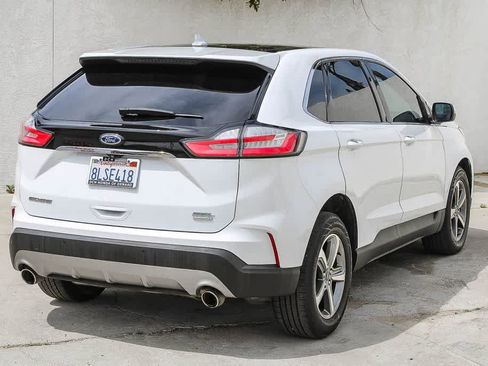 Used 2019 Ford Edge SEL w/ Equipment Group 201A FWD image 7