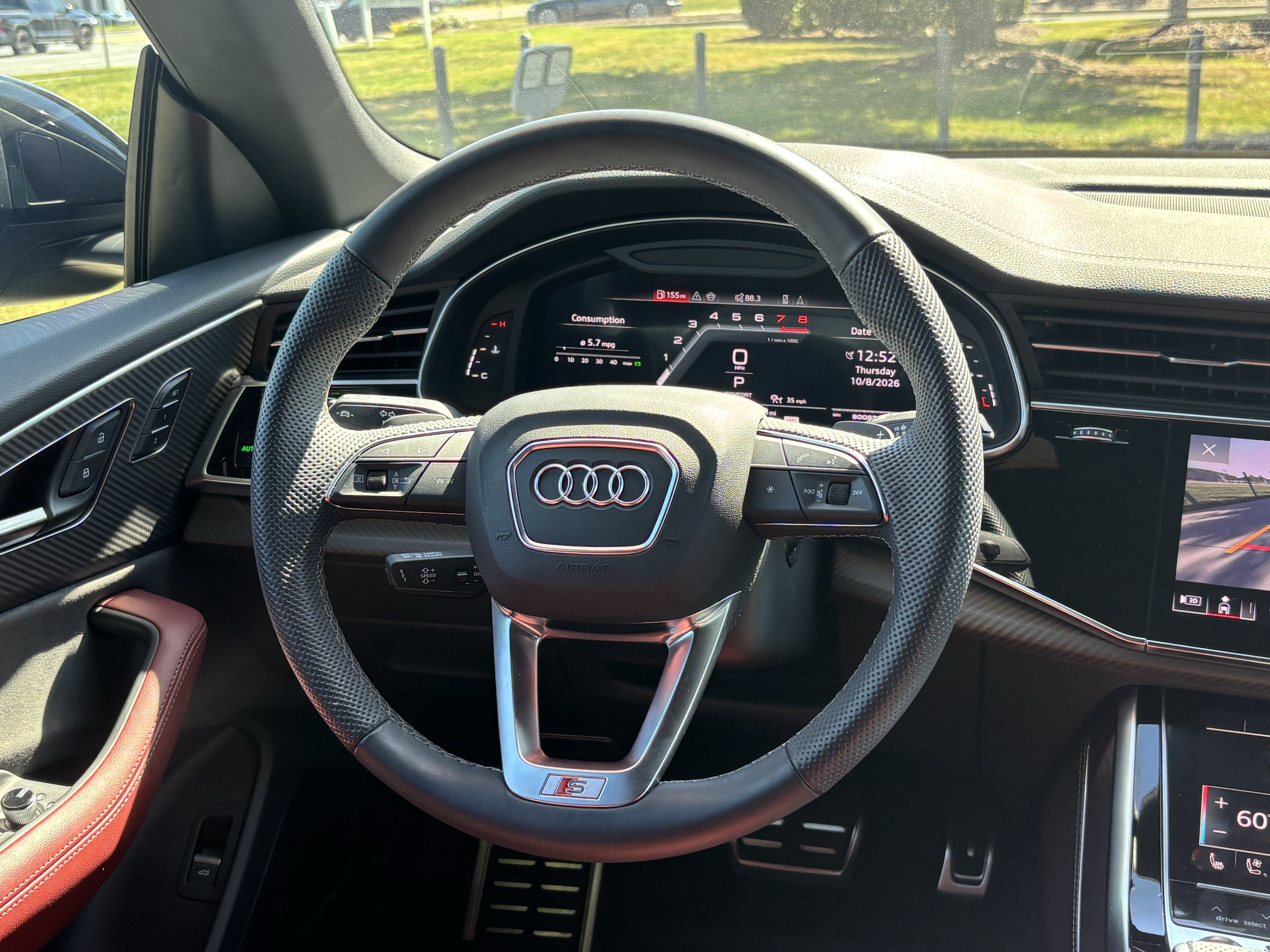 Used 2025 Audi SQ8 Premium Plus AWD/4WD image 20