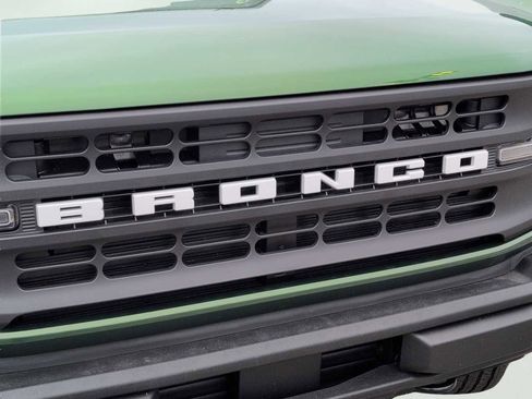 New 2025 Ford Bronco 4-Door image 17