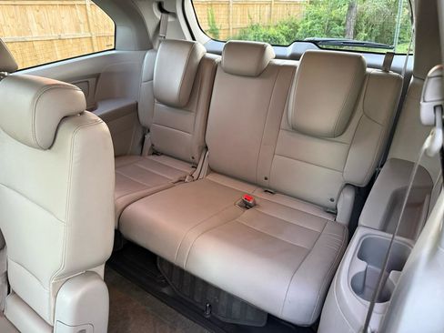 Used 2017 Honda Odyssey EX-L image 17