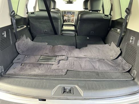 Used 2020 Nissan Armada SL w/ Premium Package image 18