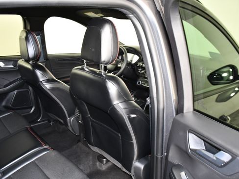 Used 2025 Ford Escape ST-Line AWD/4WD image 42
